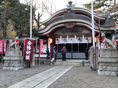 社殿
早稲田水稲荷神社は「水と緑の鎮守さま」
日本稲荷古社の随一と言われているそうです。