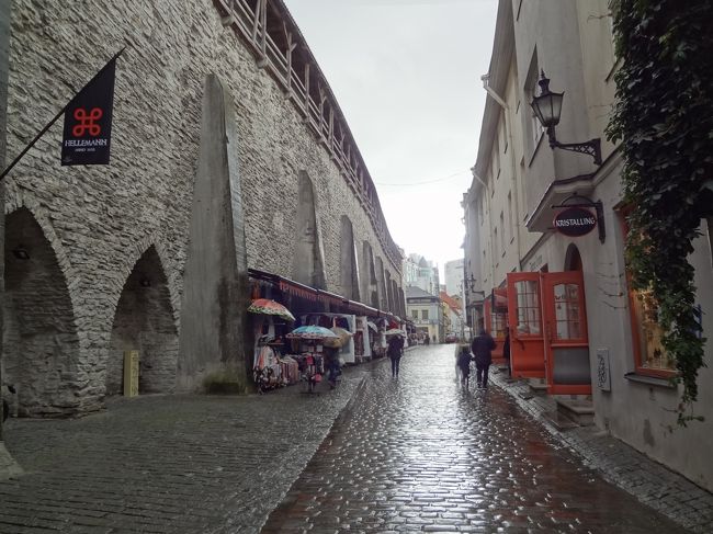 あそこに並んでるのってもしかして？