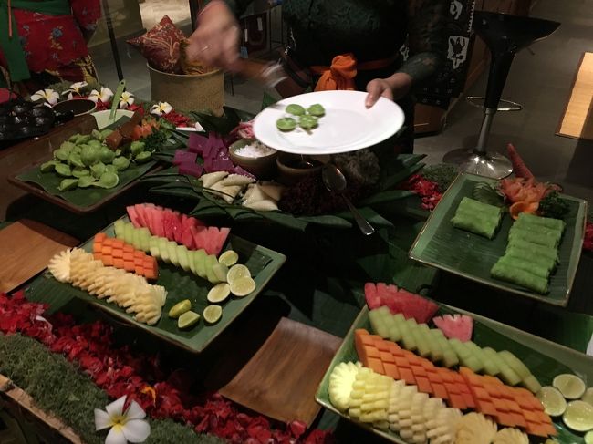 こちらはデザートコーナー