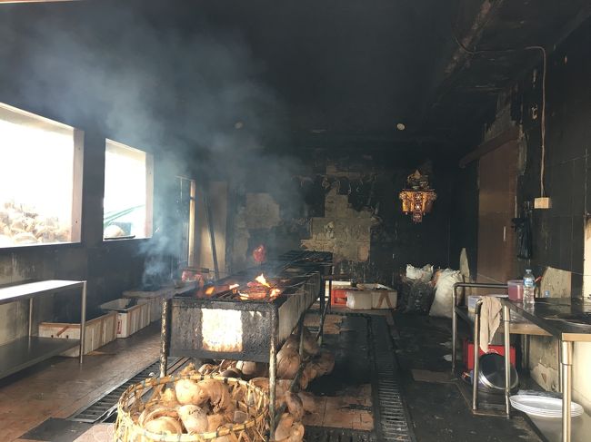 おぉ～モクモクといい匂いが～