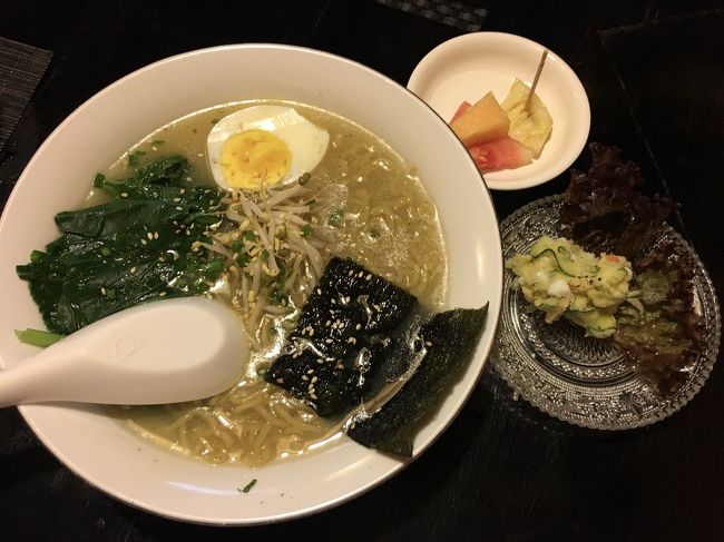 安定のあんかさ<br />あごだしラーメン チャーシュー抜き<br />「チャーシュー切らしてるけど、いい？」<br />「…う、うん、いいですよ、、、(ほんとは嫌だけど…)」<br />