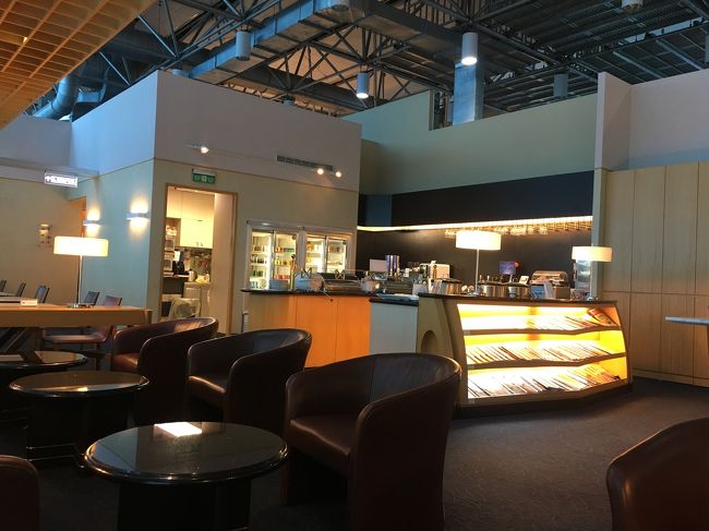 チェックインして帰りのラウンジももちろんシルバークリス