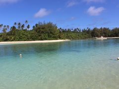 ねぇねぇ、それより、あのモツ、人が全くいなくて良さそうだよ。
なんか綺麗な魚も沢山いそうな感じ。
あの島周辺でシュノーケリングするのが良かったかもよ！？
イヤ、でも、あの島、絶対に蚊が多いよ。