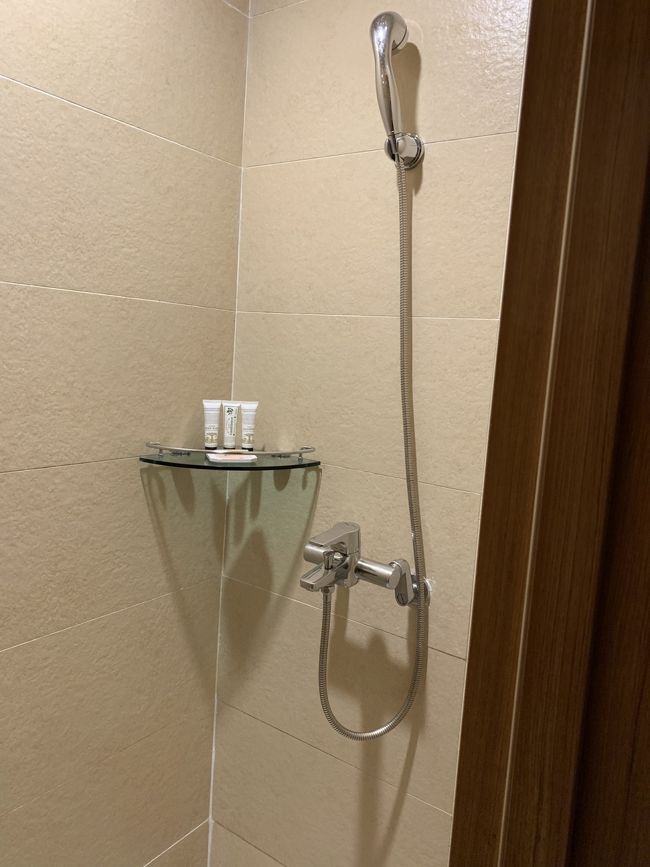 こちら別でシャワーのみもあります<br />3人だとありがたいです＾＾