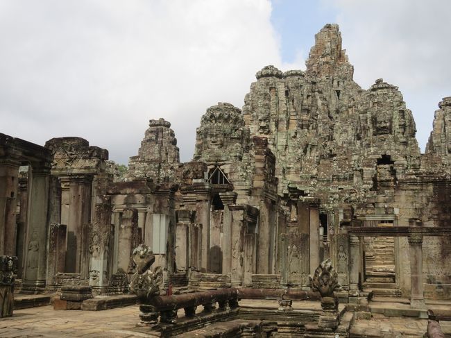 バイヨン寺院