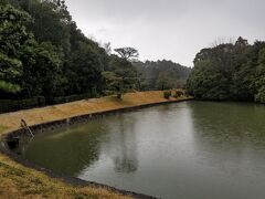 垂仁天皇陵と成務天皇陵が並ぶ古墳群をそぞろ歩きます