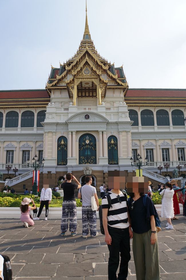 ガイドさんにツーショットを撮ってもらいました～。