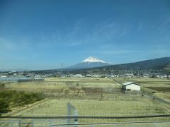 素晴らしい天気でした　

車窓から見えた富士山には　
雲一つない朝でした　
