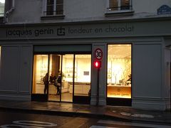 次なる目的地、ぶじ到着～( ´∀｀)

ジャック・ジュナン（Jacques Genin fondeur en chocolat）

2008年創業の比較的新しいチョコのお店。