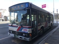 駅まで戻り、琴参バス瀬戸大橋線、浦城行きに乗車.
坂出市内の病院などと瀬戸内海の島を結ぶ生活路線

今回の目的その2.「瀬戸大橋を路線バスで渡る」