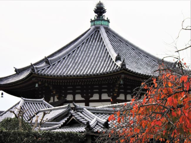 こちらは南円堂です。