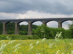 ポントカサルテ水道橋と運河