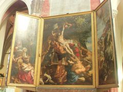 ベルギーで一番大きなゴシックの教会、ノートルダム大聖堂。
ルーベンスの最高傑作である祭壇画「キリスト昇架」「キリスト降架」「聖母被昇天」