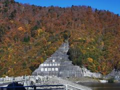 奈良俣ダムの紅葉です