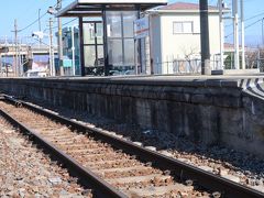 國母（こくぼ）駅



該駅は、昭和３年（１９２８年）３月３０日開業である。