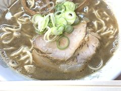 たかはし中華そば店でランチ
青森名物煮干しそば！麺は多めです！