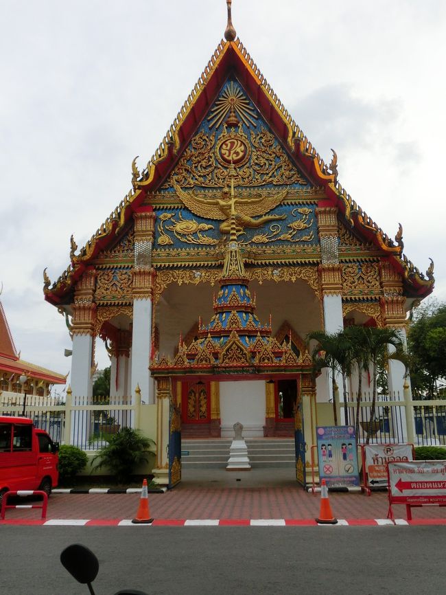 Wat Mongkhon Nimitという仏教寺院。