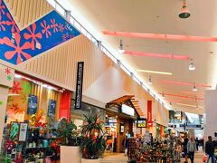 マウント・ウェリントンにあるオークランド最大級のショッピング・センター『シルビアパーク（Sylvia Park）』に到着。
ニュージーランドのブランドがすべてあるということで散策開始。
めちゃくちゃ広いです。