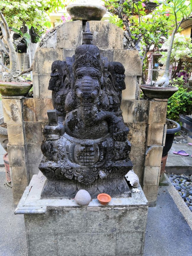 ガネーシャがお出迎えです。<br />いつもありがとう。(#^.^#)