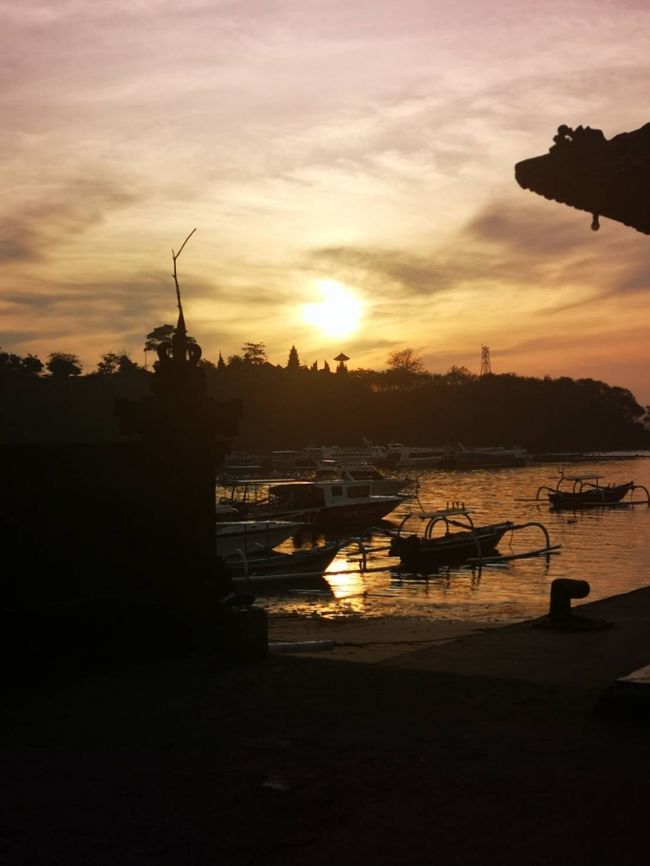 パダンバイの朝です。