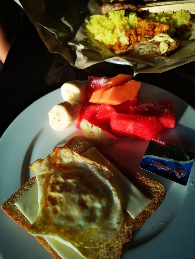 市場飯（買い食い）とプリライ朝食とのコラボ(笑)