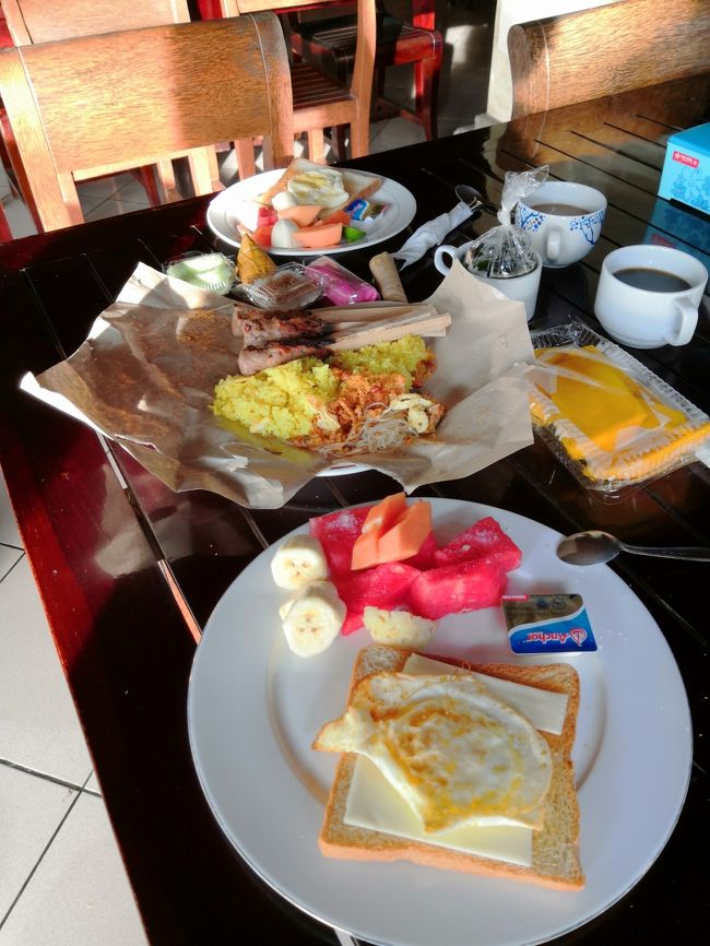 市場飯（買い食い）とプリライ朝食とのコラボ(笑)