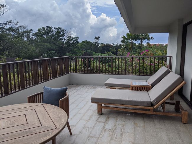 緑に囲まれています。