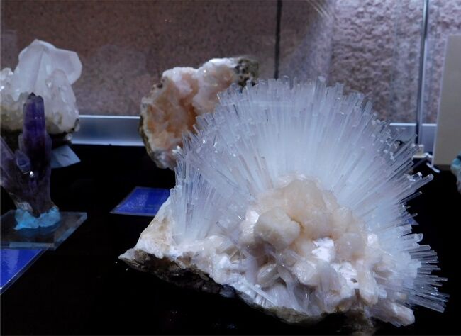 天然石　鉱物1ケース132個セット　アンモナイト〜 スーパーセブン　2.7cm角 天然石 鉱物 結晶 1ケース132ピースセット販売 アンモナイト