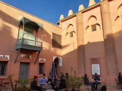 「マラケシュ博物館(Museum of Marrakesh)」

ベン・ユースフ・マドラサの隣にある博物館。
入場はしなかったけど、元々は宮殿だったんだそう。

中では、ベルベル人の生活必需品や装飾品などが展示されています。