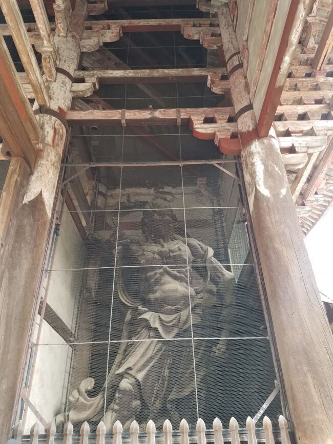 吽形像。鎌倉時代の運慶・快慶の作と言われています