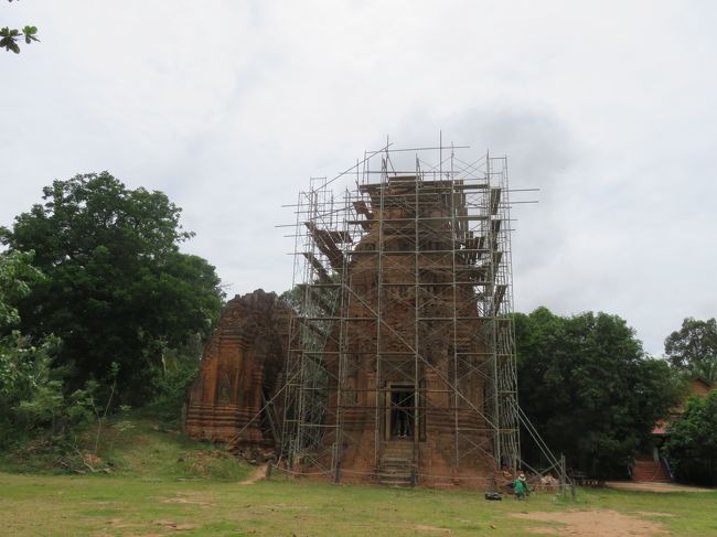 ロレイ遺跡は修復中