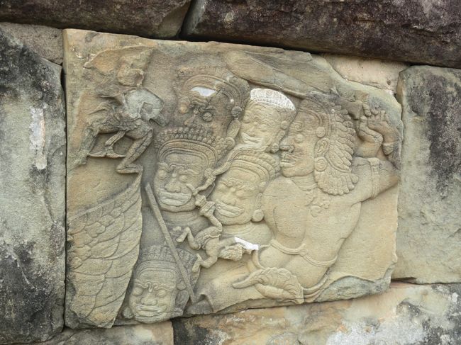 昔から残るレリーフ