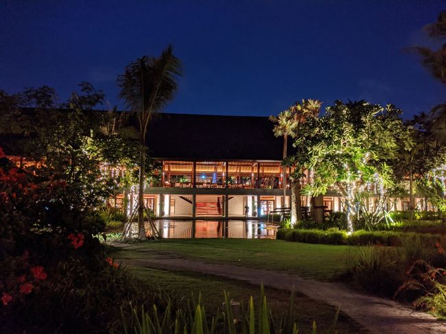 確かこの建物に医務室があったはず。