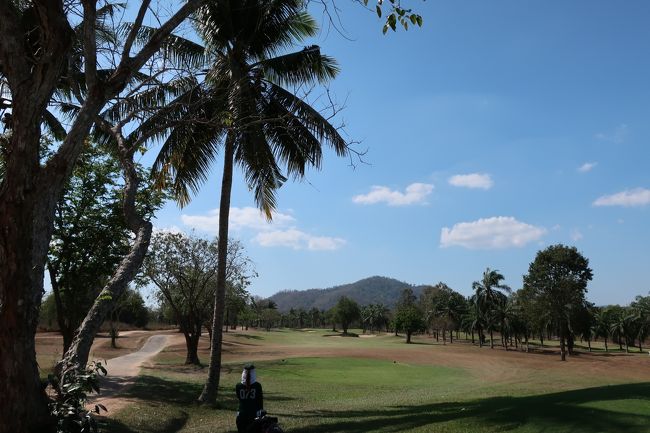 Pattavia　Century　Golf Club<br />晴天で風有り<br />PM2.5はどこかに消えてました。<br />