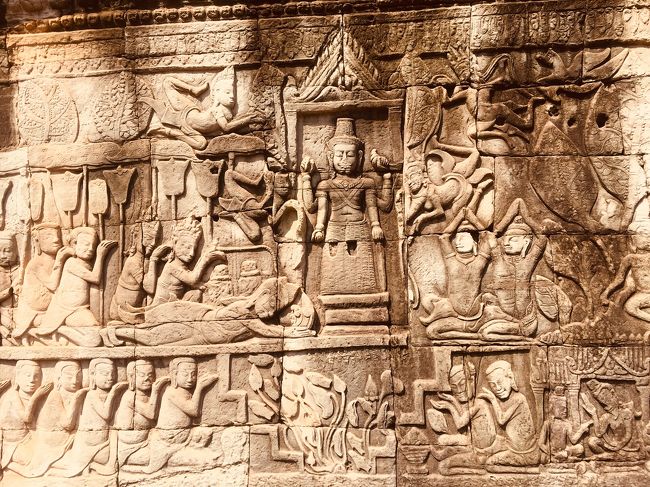 アンコールトムの壁画がキレイなのは<br />