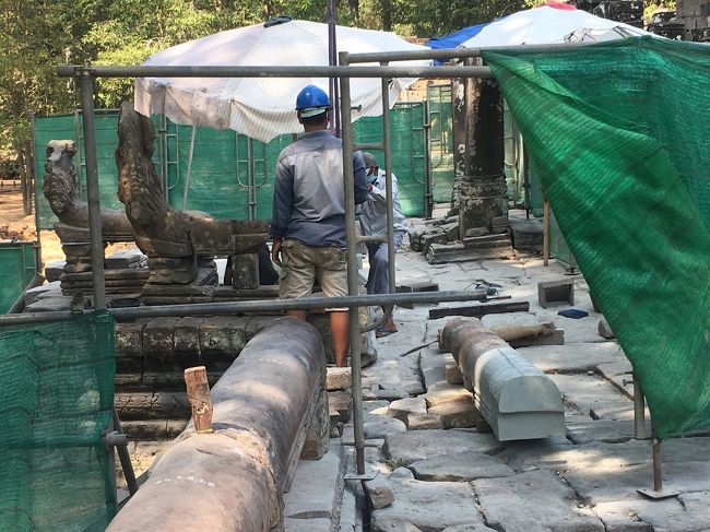 日本がサポートして修復作業が活発だから <br />この他 色んな所で日本が支援してる看板見かけて チョット嬉しくなったたり。。。とにかく<br /><br />