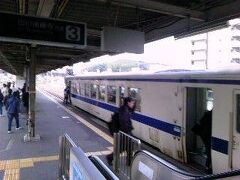 電車に乗って3駅目の新飯塚駅で筑豊本線からまた非電化の後藤寺線に乗り換えです。