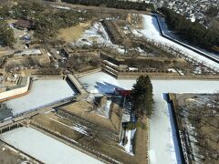 そして、五稜郭タワーに！！

昨日の函館山と違い、観光客は少なく（平日だから？）
中国人も少な目。
待ち時間もなく、すんなりタワー最上階へ。