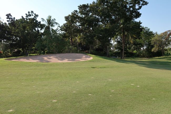 Eastern Star Country Club &amp; Resort/2回目<br />バンカーにつかまる設計....各ホールで捕まってしまい、敗因。