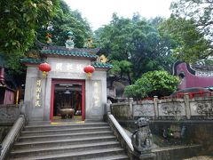 しばらく歩いて、1か所目の世界遺産、マカオ最古の中国寺院の媽閣廟に到着。