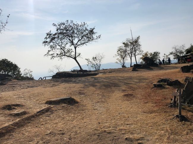 【15:30】そしていよいよ断崖絶壁に到着。<br />