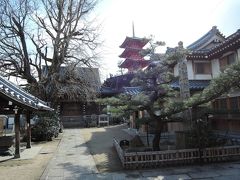 小豆島第五八番霊場西光寺
本堂 は 昭和8年（1933年）建立、 三重塔 は 昭和50年（1975年）に建立され塔名称は「誓願の塔」。
手入れの行き届いた綺麗なお寺です。