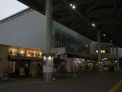 『JR 高松駅』
高松駅到着です。
