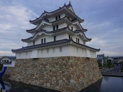 ●尼崎城＠尼崎城跡公園

しばらく、「阪尼」に来ていなかったので、街の変化に気づかず…。
駅近くに天守閣出来ていました。
尼崎城の再建です。
ちょっとびっくり。
今年の3月から一般公開が始まったようです。