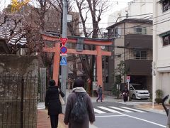 左方向には赤城神社