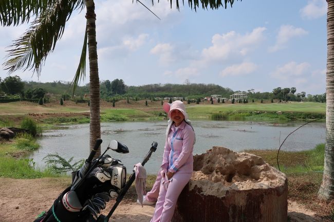 ■Rayong Green Valley Country Club1回目<br />【Links Golf Bar】<br />Gf=1100<br />Ca=400<br />CaTip別支払い<br />歩きプレー<br />競技費＝250<br />Tr=250