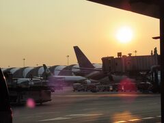 16：45　バンコク「スワンナプーム国際空港」着　