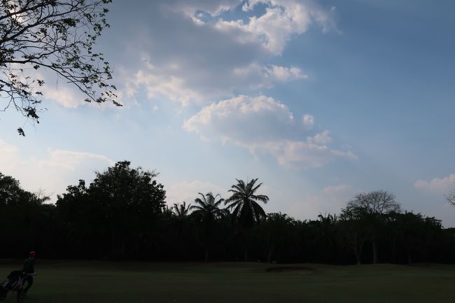 ■Pattavia Century Golf Club<br />PM.2.5は本日は大丈夫。