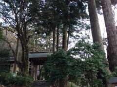 近くには瑞宝寺公園があります