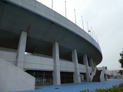 スタジアムに寄ります。
Jリーグの徳島ヴォルティスの本拠地「ポカリスエットスタジアム」。